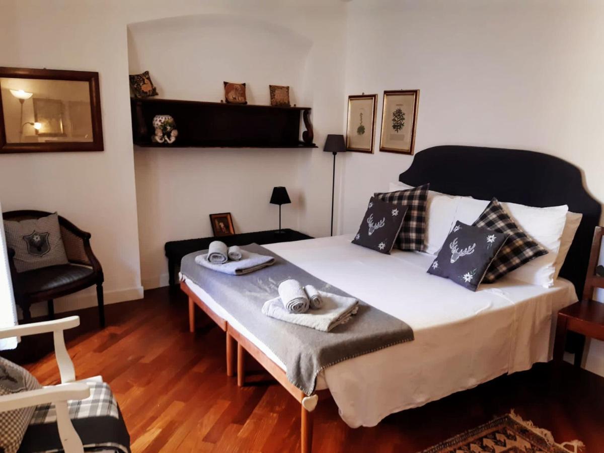 B&B S. Trinita 18 Suites & Rooms Τρέντο Εξωτερικό φωτογραφία